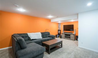 2434 NW Ashland Pkwy, Ankeny, IA 50023