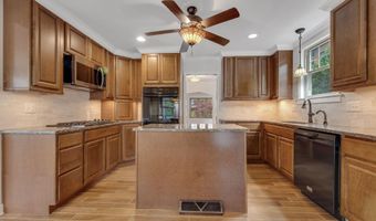 35 Brevoort Rd, Columbus, OH 43214