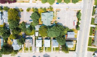 14 Bartlett Ave, Cranston, RI 02905