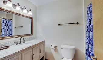 8459 Seattle Slew Ln, Indianapolis, IN 46217