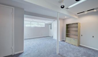 8912 BATTERY Rd, Alexandria, VA 22308