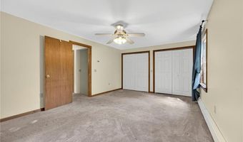 1 Gilman Rd, Hopkinton, RI 02832