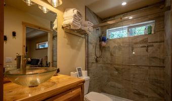 3061 Tahos Dr, Arnold, CA 95223