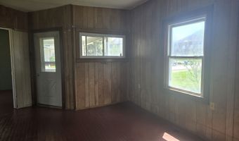 111 N Poplar St, Amboy, IN 46911