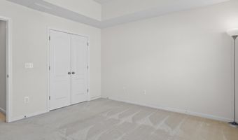 43381 RICKENBACKER Sq, Ashburn, VA 20147