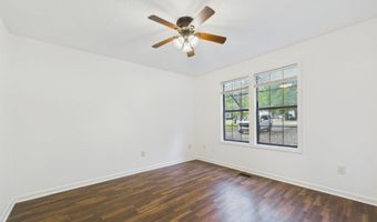 40 Chimney Rd, Batesville, AR 72501