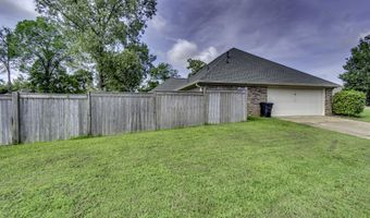 128 W Pinebrook Dr, Brandon, MS 39047