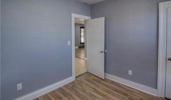 36 Lee Ave, Bridgeport, CT 06605
