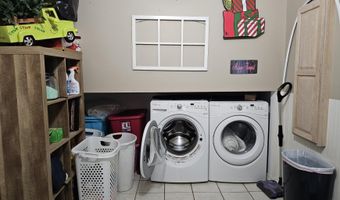 838 Rebecca Ct, Alford, FL 32420