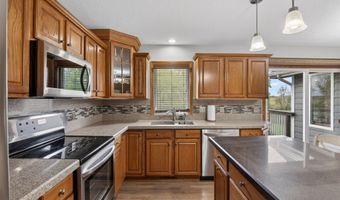 8634 NE 27th Ave, Altoona, IA 50009