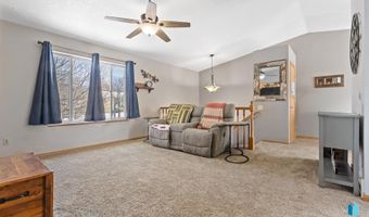 509 Aana Ave, Baltic, SD 57003