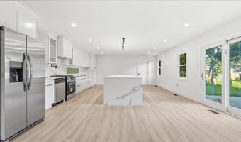 13010 VIEWPOINT Ln, Bowie, MD 20715