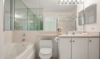 1956 N Silver Lake Rd, Arlington Heights, IL 60004