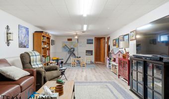 3621 Valley Rd, Casper, WY 82604