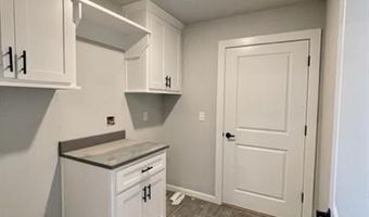 78 Argyll Dr, Bella Vista, AR 72715