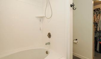 520 S ORCHARD Dr E 3, Bountiful, UT 84010