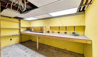 227 S Main St, Coventry, RI 02816