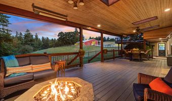 11800 S CARUS Rd, Oregon City, OR 97045
