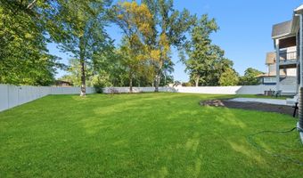 1418 W Maude Ave, Arlington Heights, IL 60004