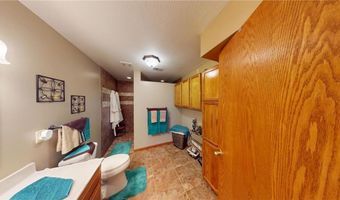 23371 650th Ave, Alden, MN 56009