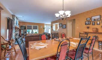 201 Creek Ct, Absecon, NJ 08201