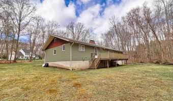 372 Dublin Rd, Southbury, CT 06488