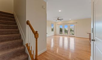 42823 LITTLEHALES Ter, Ashburn, VA 20148