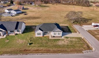 120 Virginia Dr, Auburn, KY 42206