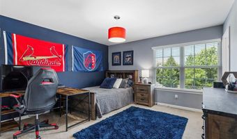 14454 Sunset Forest Ct, Ballwin, MO 63011
