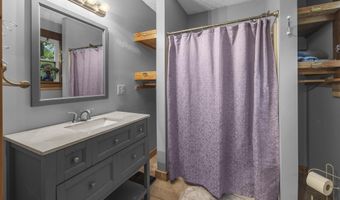 3331 N Shamrock Ln, Birdseye, IN 47513