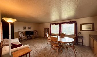 110 Lakeshore Dr, Cascade, ID 83611