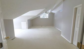 325 Inwood Trl, Aurora, OH 44202