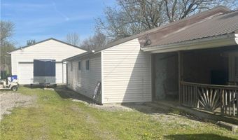 1376 Fairview Ave, Atwater, OH 44201