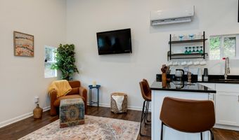 576 Pine Grove Rd, Beattyville, KY 41311