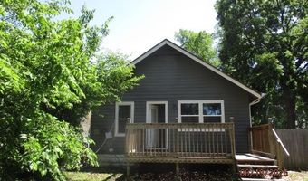 224 E Broadway Ave, Augusta, KS 67010