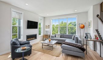 2990 Stoke Way, Ann Arbor, MI 48105