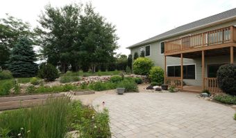 103 Andrews Ct, Alton, IA 51003