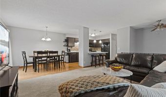 13941 Herald Ct, Apple Valley, MN 55124