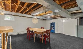 2249 Norside Dr, Alton, IL 62002