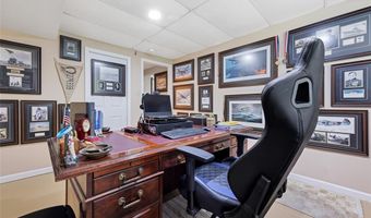 1710 Ridgeview Circle Dr, Ballwin, MO 63021