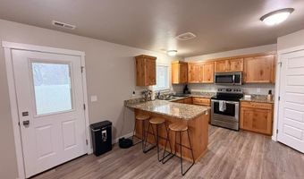 2001 Lawrence Ln #604, Blackfoot, ID 83221
