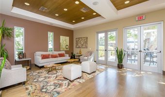 5515 Palm Dr, Hawthorne, CA 90250