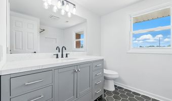 1011 ROBIN Dr, Anderson, IN 46013