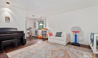150 W Yuba Vista Dr, Atlanta, ID 83716