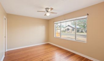 401 E Sul Ross, Alpine, TX 79830