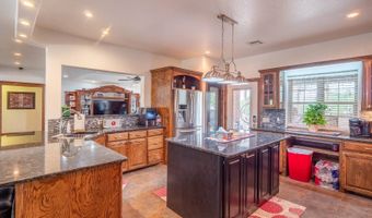 75 Walnut N Trl, McAlester, OK 74501