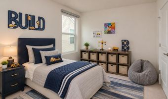 2888 Dillon Dr, Ann Arbor, MI 48105