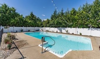 114 S West St, Agawam, MA 01030