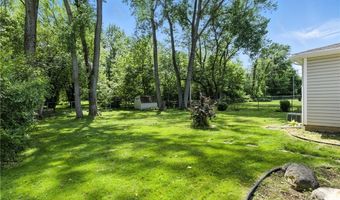53 Christine Dr, Amherst, NY 14228