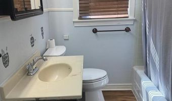 722 NW Maxwell St, Ardmore, OK 73401